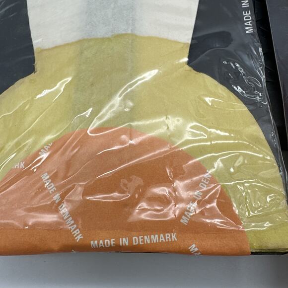 2 Vtg Amscan Multicolor Party Decoration Honeycomb Style Ball New Flowers - Picture 2 of 3